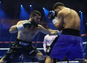 Artur Beterbiev Ogah Ulang Kesalahan, Hajar Dmitry Bivol Tanpa Ampun