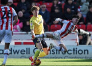 Gol Debut Ole Romeny Tak Mampu Selamatkan Oxford United dari Kekalahan